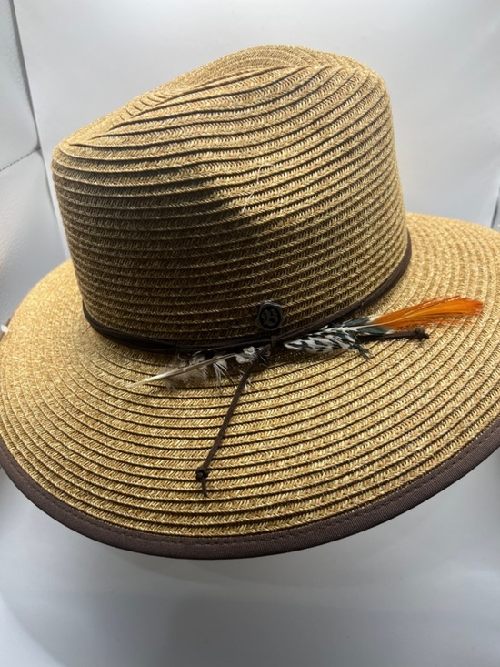 345. NWT. Vintage Couture Woven Straw Sun Hat with Feather Accent - Natural